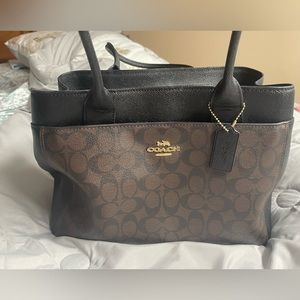 Authentic Coach Purse Casey Tote